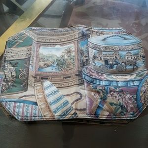 🌺MULTICOLORED Placemats